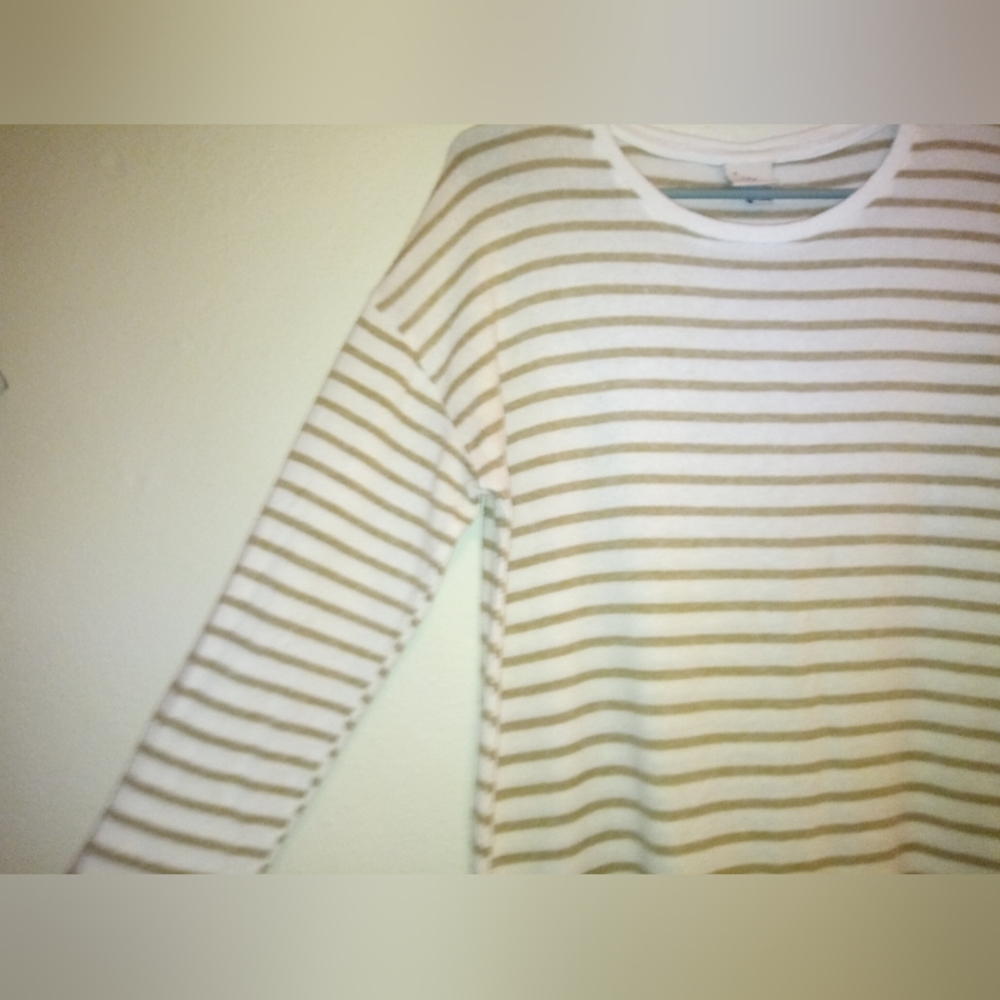 Soft Stripped Sweater Knit T Shirt